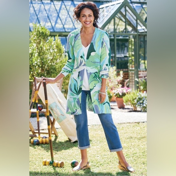 Soft Surroundings Ultimate Denim Straight Leg Crop Jeans Size Small - Picture 1 of 7